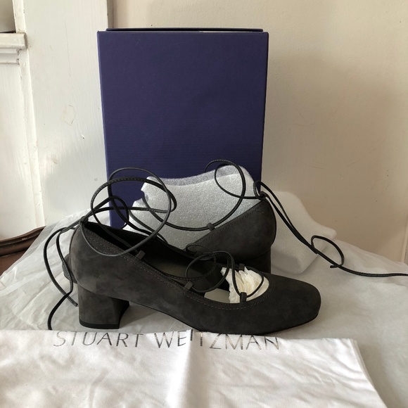 Stuart Weitzman Cordon Lace-Up Ballerina Pump 8M - Picture 4 of 8